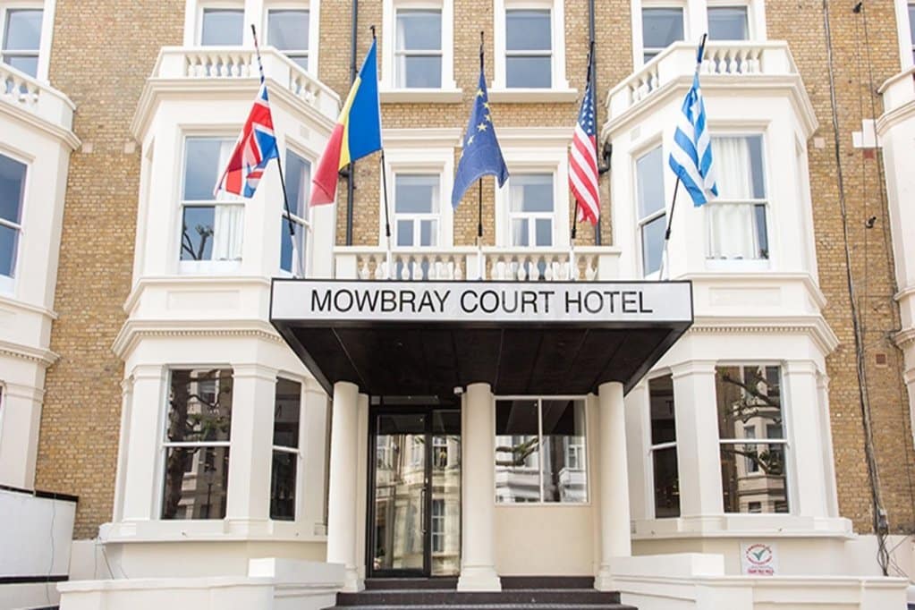 Mowbray Court Hotel 3*